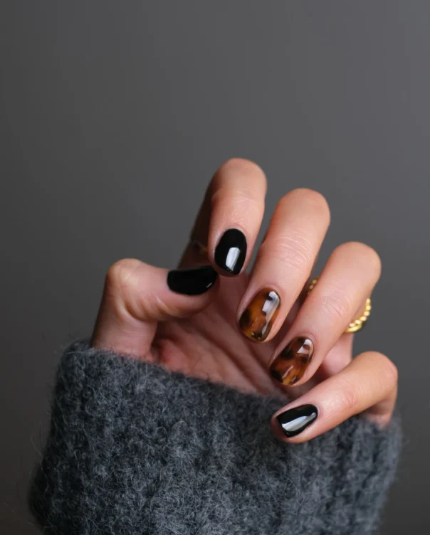 Dipping powder nails (2)